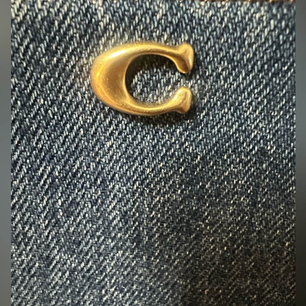 Coach Essentials Denim Bifold Wallet (NWT) - Picture 9 of 9